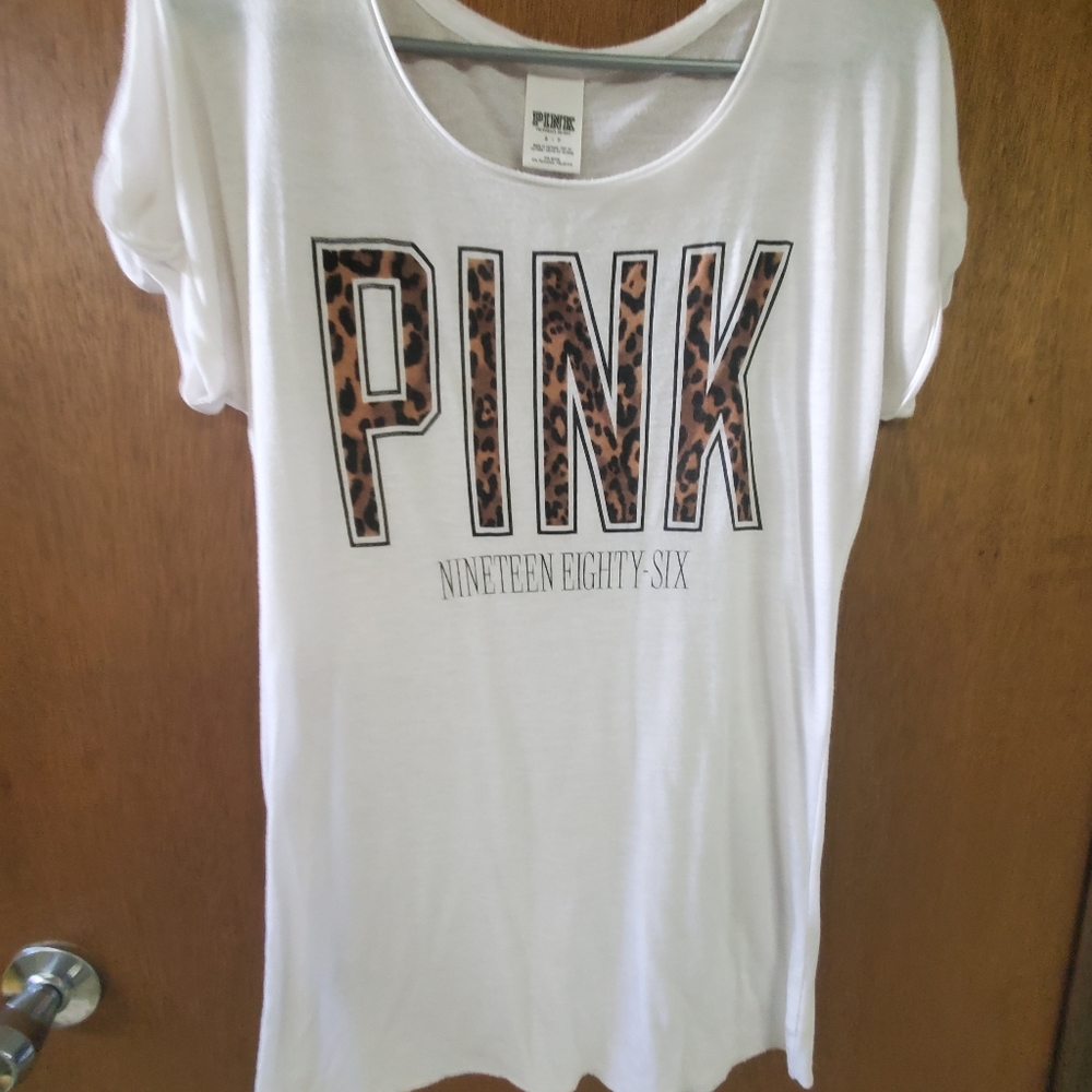 VS PINK Cheetah Tshirt